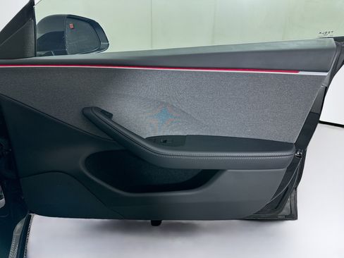 Used 2024 Tesla Model 3 RWD image 31