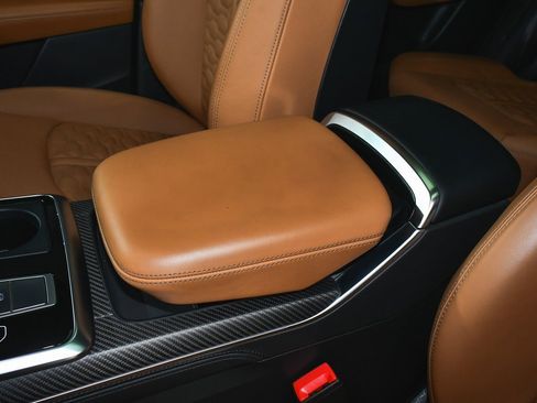 Used 2024 Audi RS Q8 w/ Black Optic Package image 69