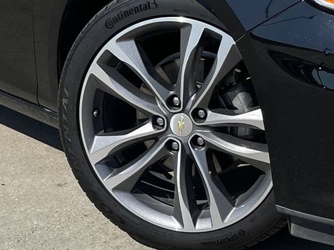Used 2023 Chevrolet Malibu LT FWD image 8