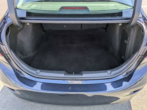 Used 2017 MAZDA MAZDA3 Sport w/ Preferred Equipment Package image 13