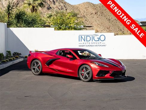 Used 2022 Chevrolet Corvette Stingray Premium Conv w/ Z51 Performance Package image 6