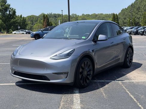 Used 2024 Tesla Model Y Performance AWD/4WD image 22