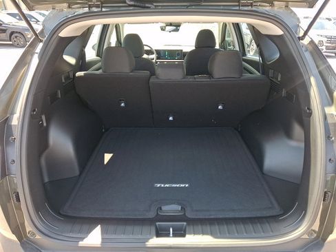 Certified 2025 Hyundai Tucson SE AWD/4WD image 28