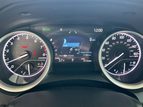 Used 2023 Toyota Camry XLE w/ Cold Weather Package image 20