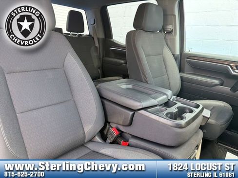 Used 2025 Chevrolet Silverado 1500 LT AWD/4WD image 12