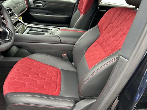 New 2026 Nissan Armada NISMO AWD/4WD image 15