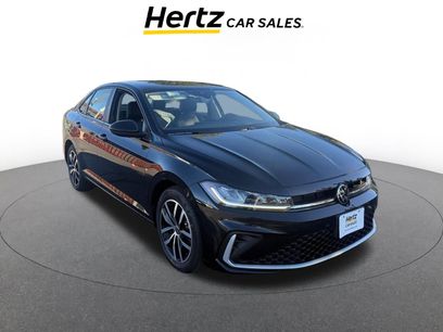 Used 2025 Volkswagen Jetta SE