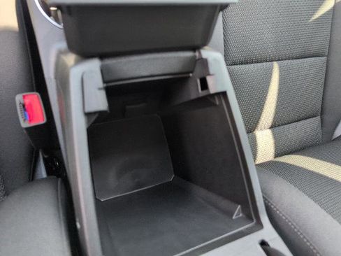 New 2025 GMC Canyon Elevation w/ Convenience Package image 22