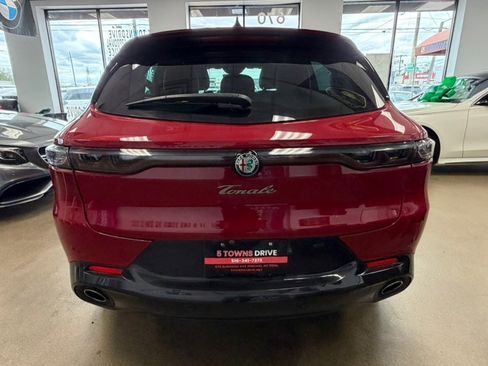 Used 2024 Alfa Romeo Tonale Veloce AWD/4WD image 14