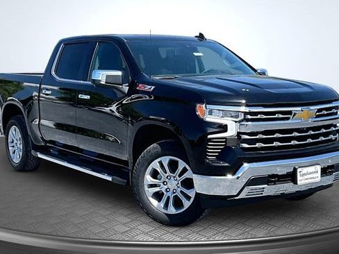 New 2026 Chevrolet Silverado 1500 LTZ w/ LTZ Premium Package AWD/4WD image 2