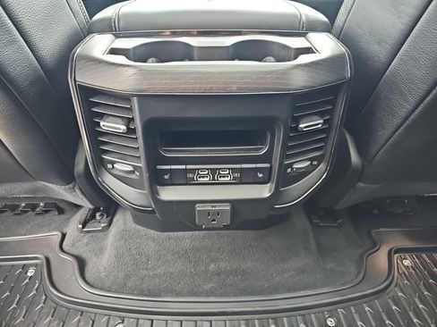 Used 2022 RAM 1500 Limited AWD/4WD image 21