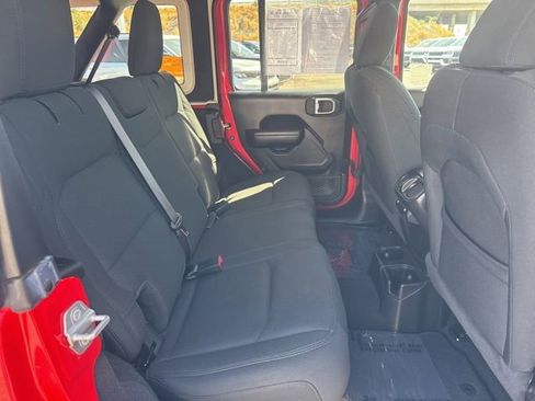 Certified 2021 Jeep Wrangler Unlimited Sport AWD/4WD image 27