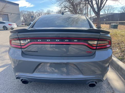 Used 2017 Dodge Charger R/T Scat Pack w/ Driver Confidence Group image 6