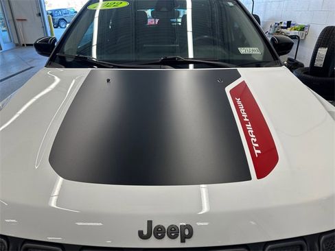 Used 2022 Jeep Compass Trailhawk w/ Sun and Sound Group image 19