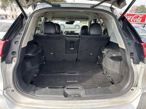 Used 2018 Nissan Rogue SL image 10