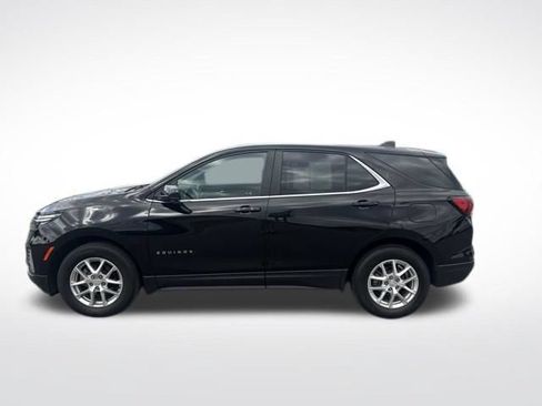 Used 2024 Chevrolet Equinox LT FWD image 2