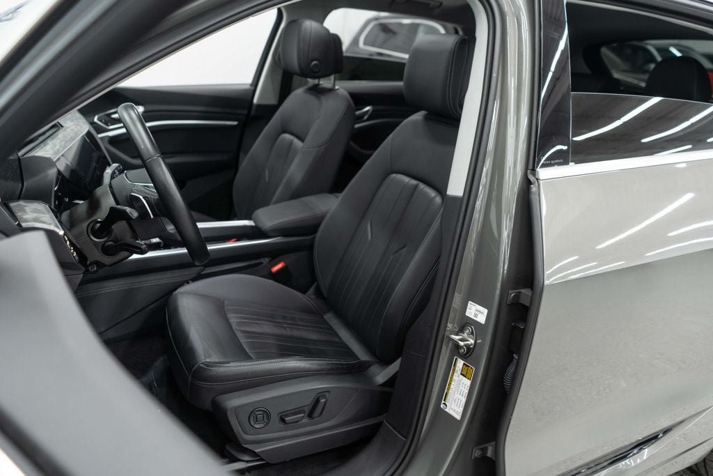 Used 2024 Audi Q8 e-tron Premium AWD/4WD image 9