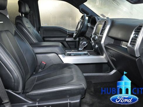 Used 2015 Ford F150 Platinum w/ Equipment Group 701A Luxury image 15