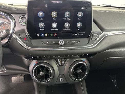 Used 2025 Chevrolet Blazer LT AWD/4WD image 18