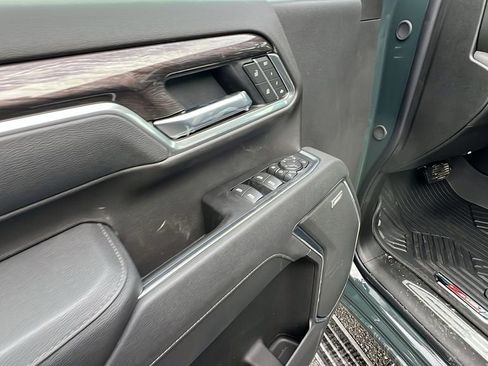 New 2026 Chevrolet Silverado 2500 LTZ w/ LTZ Convenience Package image 12