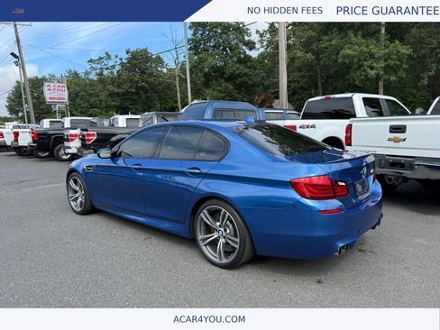 Used 2013 BMW M5 RWD image 3