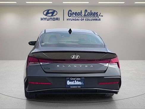 New 2026 Hyundai Elantra Sport FWD image 4