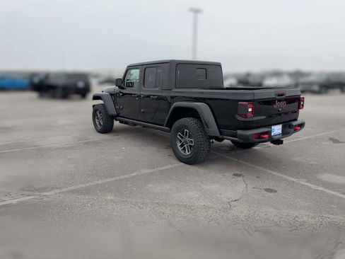 New 2026 Jeep Gladiator Mojave image 8