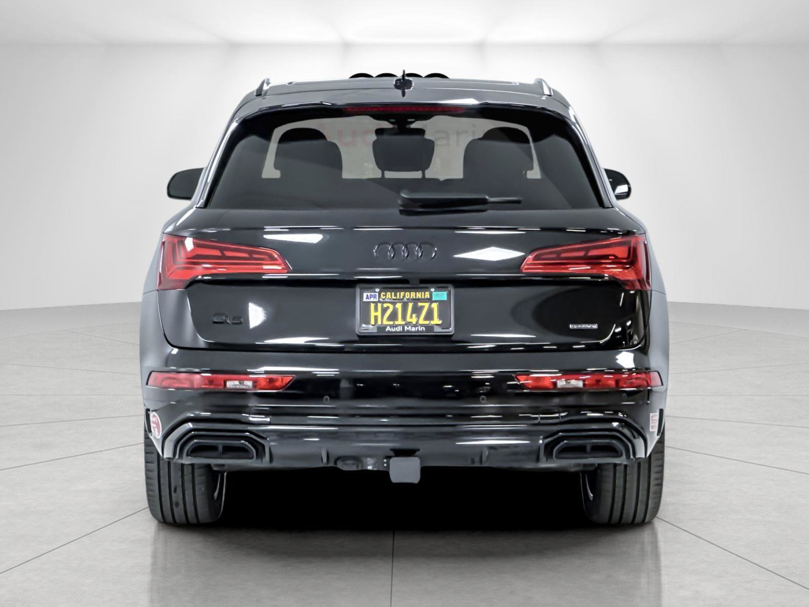 Used 2024 Audi Q5 e Prestige w/ Prestige Package AWD/4WD image 4