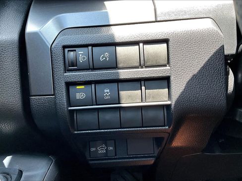 Used 2025 Toyota Tacoma TRD Sport RWD image 32