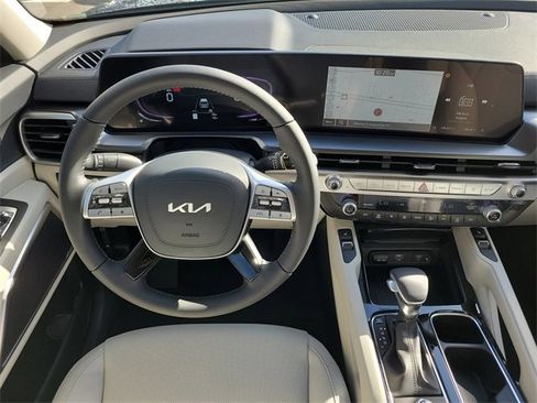 New 2025 Kia Telluride S image 19