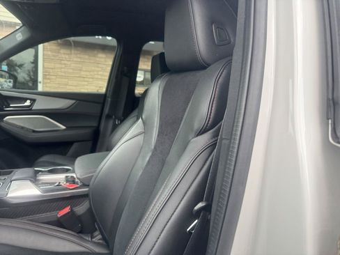 Used 2022 Acura MDX A-Spec AWD/4WD image 2