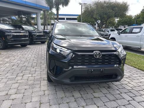 Used 2024 Toyota RAV4 XLE FWD image 18