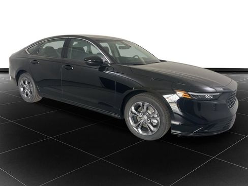 New 2026 Honda Accord EX-L image 7