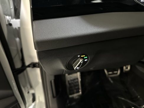 New 2025 Volkswagen Jetta Sport image 35