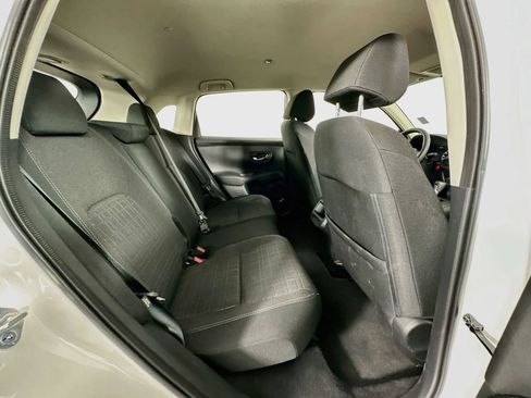 Used 2025 Honda HR-V LX image 25