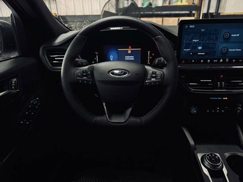 Used 2025 Ford Escape ST-Line w/ Tech Pack #1 image 23