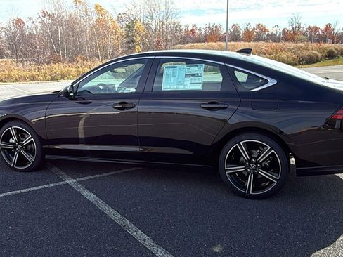 New 2025 Honda Accord Sport image 11