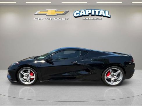 Used 2024 Chevrolet Corvette Stingray Preferred Cpe w/ Battery Protection Package RWD image 3