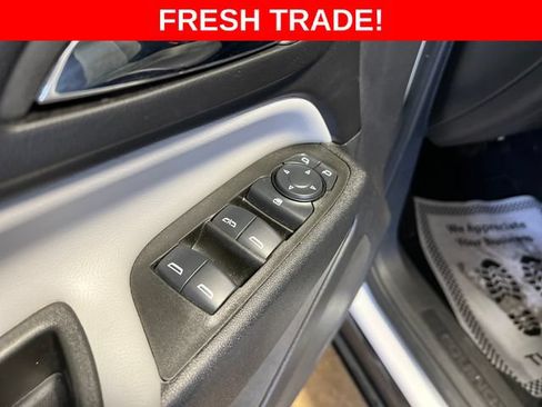 Used 2024 Chevrolet Equinox LS w/ LS Convenience Package AWD/4WD image 19