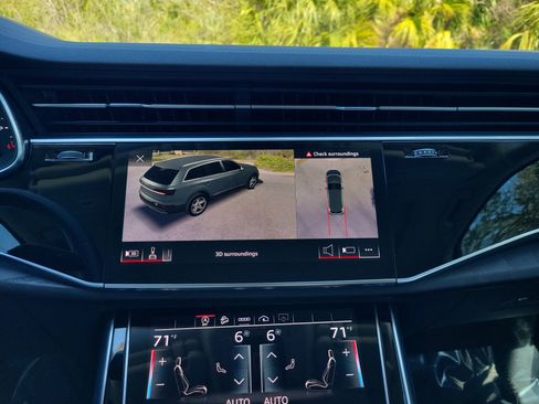 Used 2023 Audi Q7 3.0T Premium Plus w/ Premium Plus Package image 28