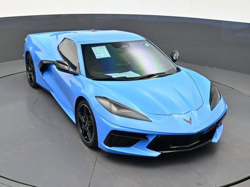Used 2024 Chevrolet Corvette Stingray Convertible w/ 1LT RWD image 17