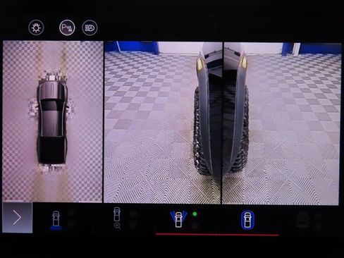 Used 2024 GMC Canyon AT4X image 18