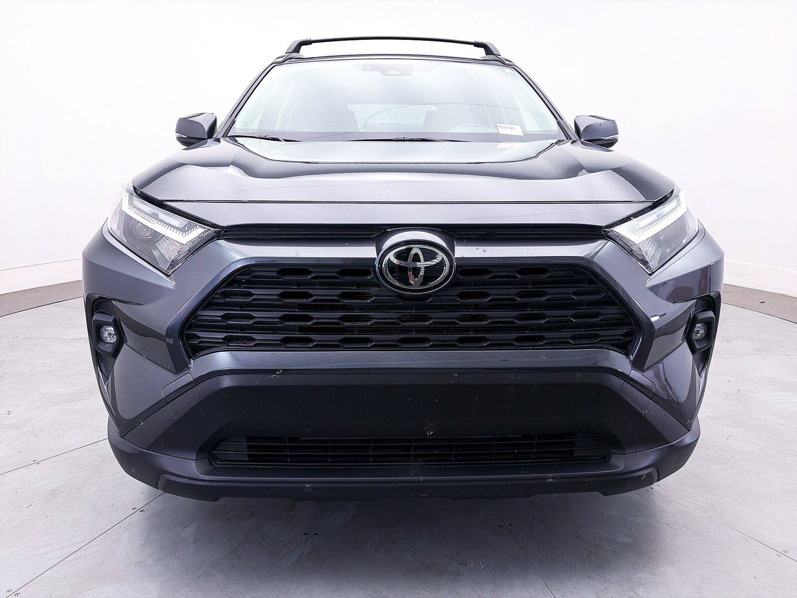 Used 2023 Toyota RAV4 XLE Premium FWD image 11