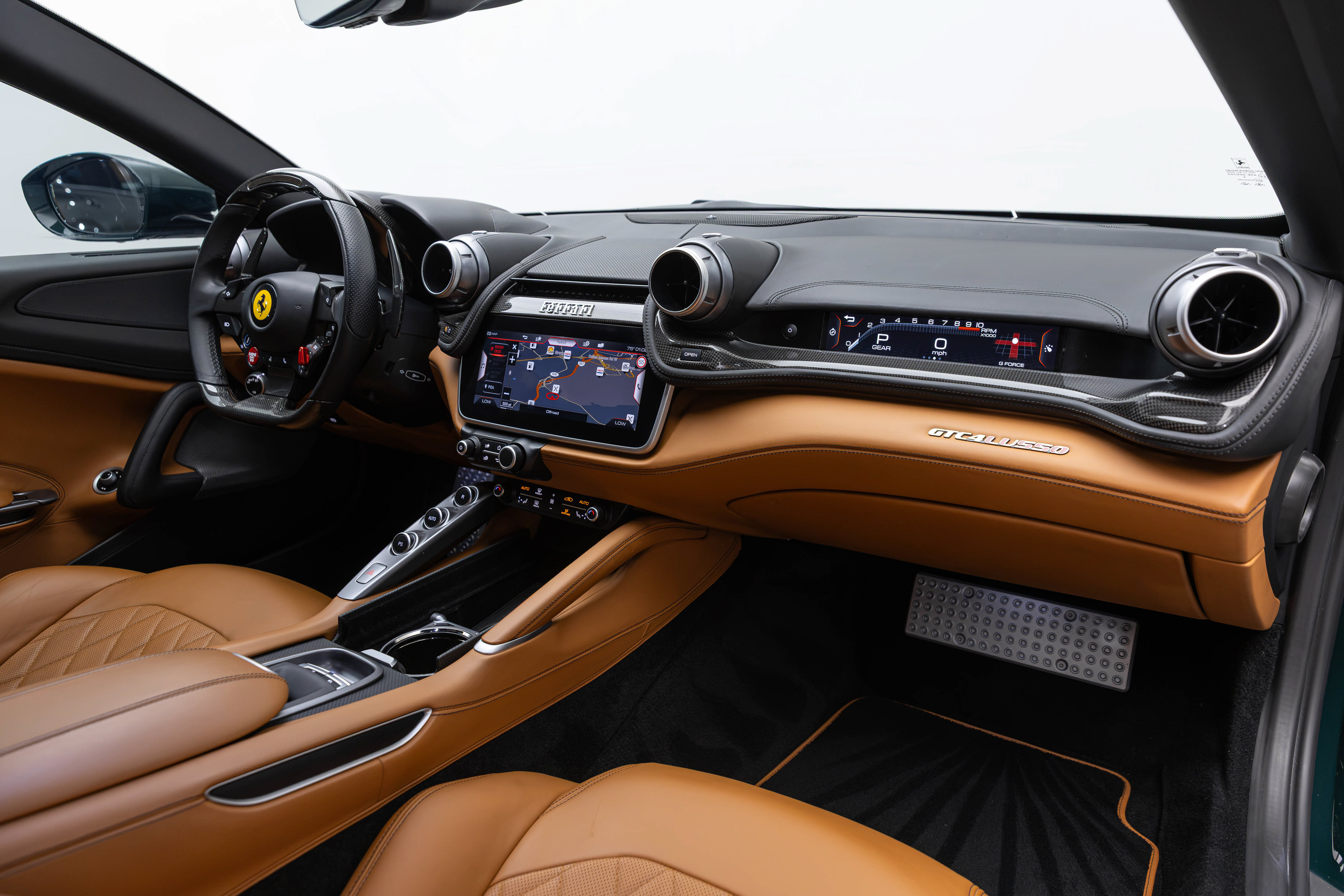 Used 2019 Ferrari GTC4Lusso AWD/4WD image 55