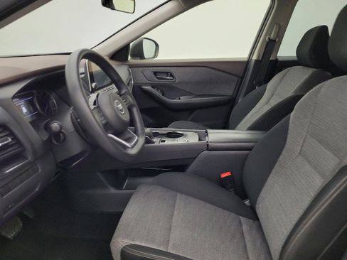 Used 2021 Nissan Rogue S FWD image 17