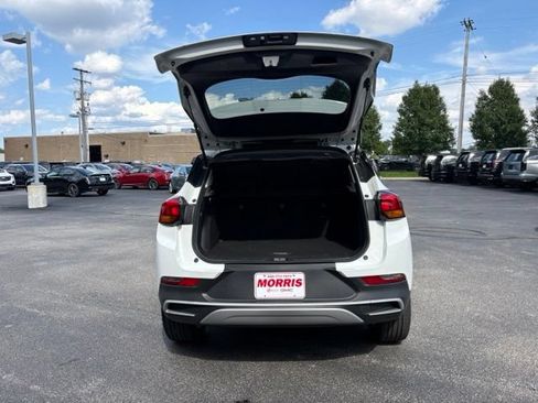 Used 2024 Buick Encore GX Preferred w/ Comfort Package FWD image 6