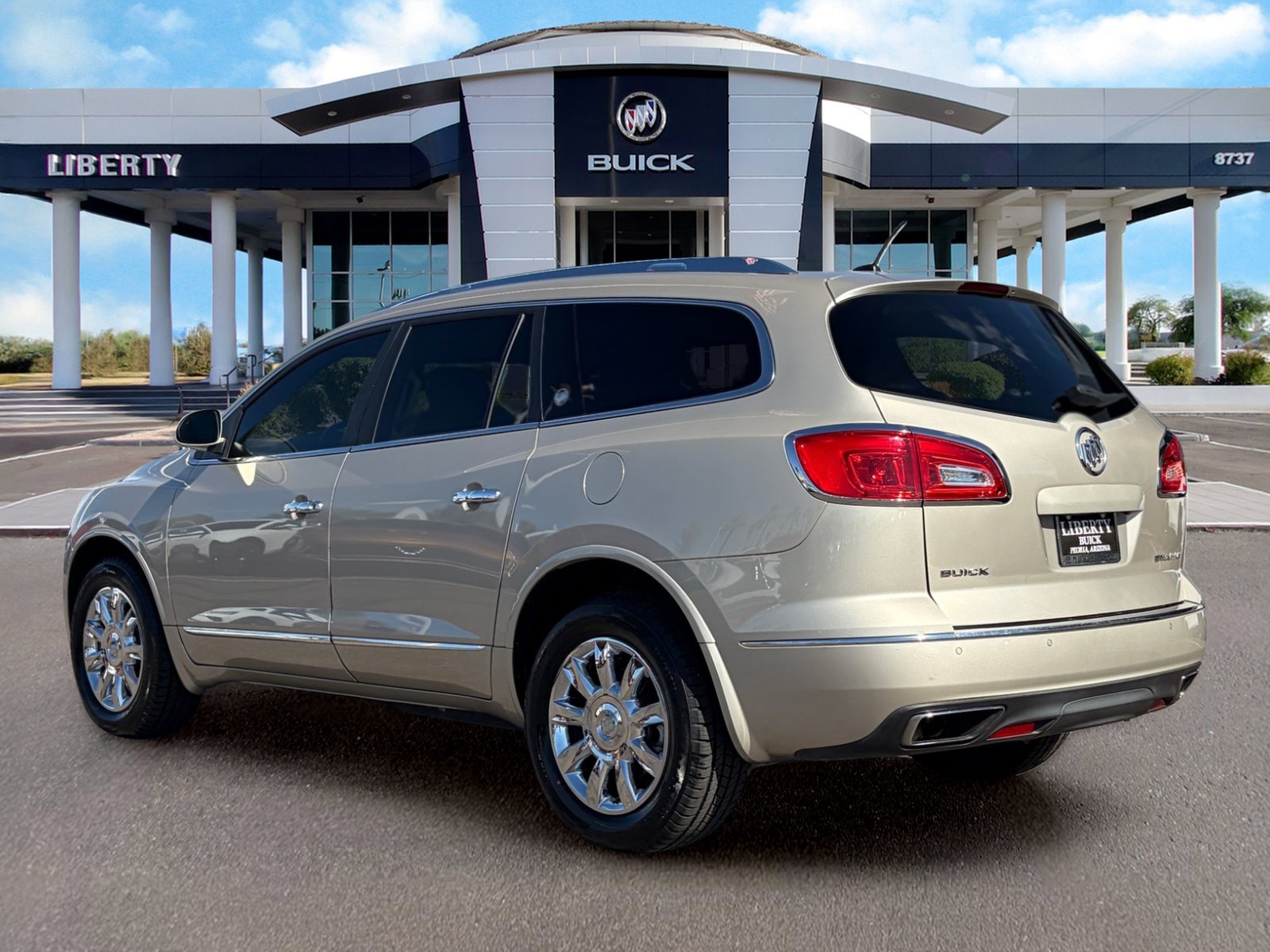 Used 2015 Buick Enclave Leather FWD image 8