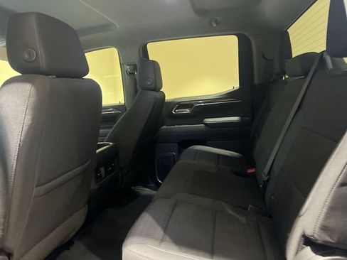 Used 2023 Chevrolet Silverado 1500 RST AWD/4WD image 23