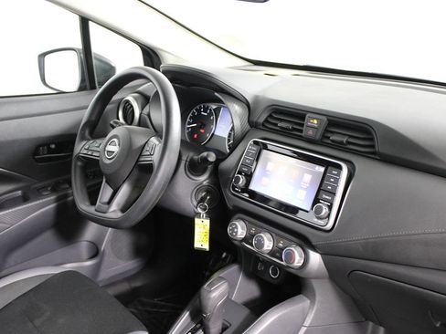 Used 2025 Nissan Versa S w/ Trunk Package FWD image 10
