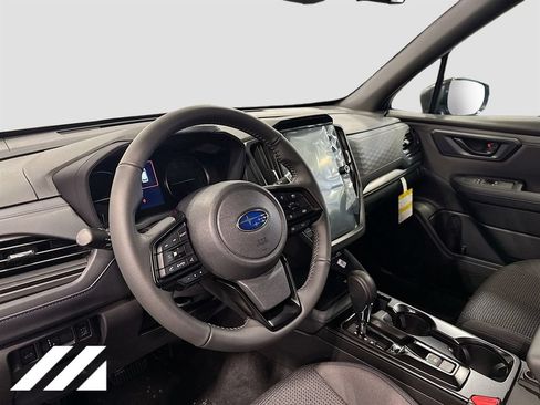 Used 2026 Subaru Forester Premium AWD/4WD image 9